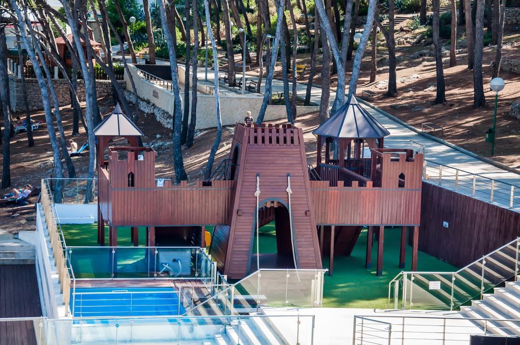 בוזאבה Hotel Agava מראה חיצוני תמונה