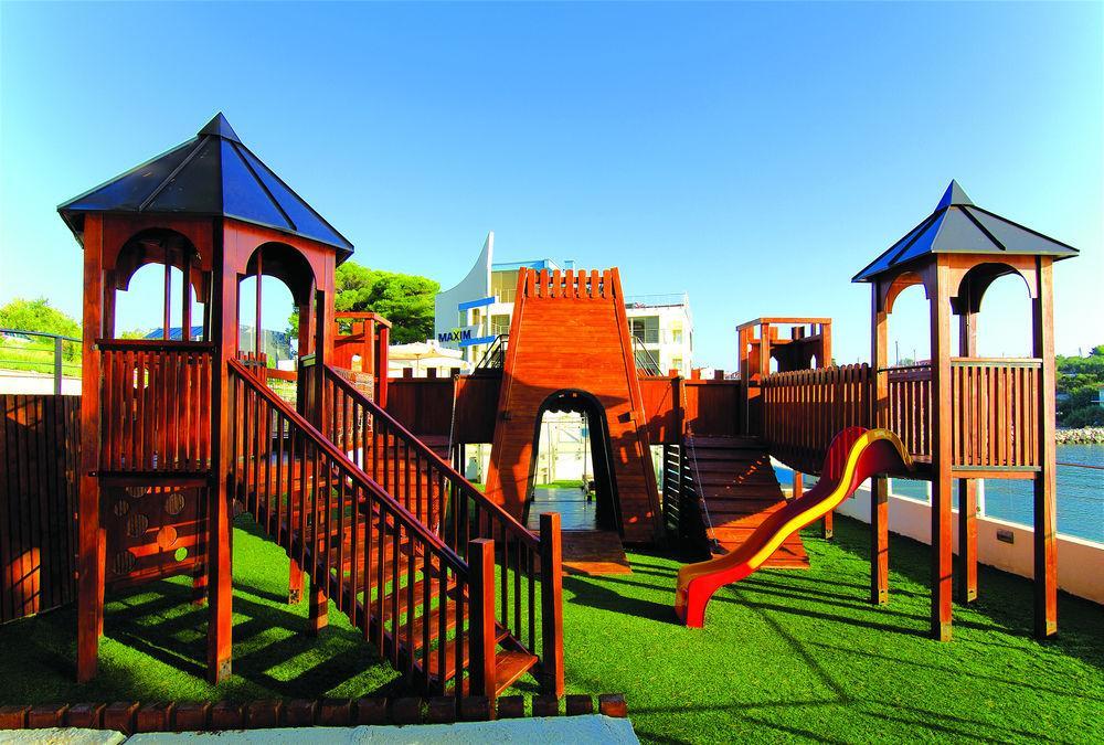 בוזאבה Hotel Agava מראה חיצוני תמונה